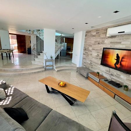 Villa Family Eilat With Heated Pool Εξωτερικό φωτογραφία