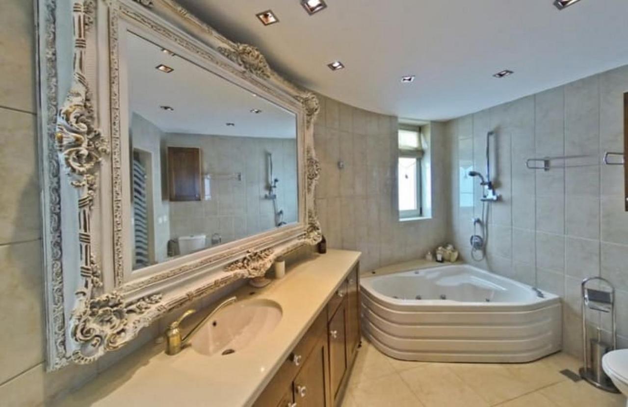 Villa Family Eilat With Heated Pool Εξωτερικό φωτογραφία